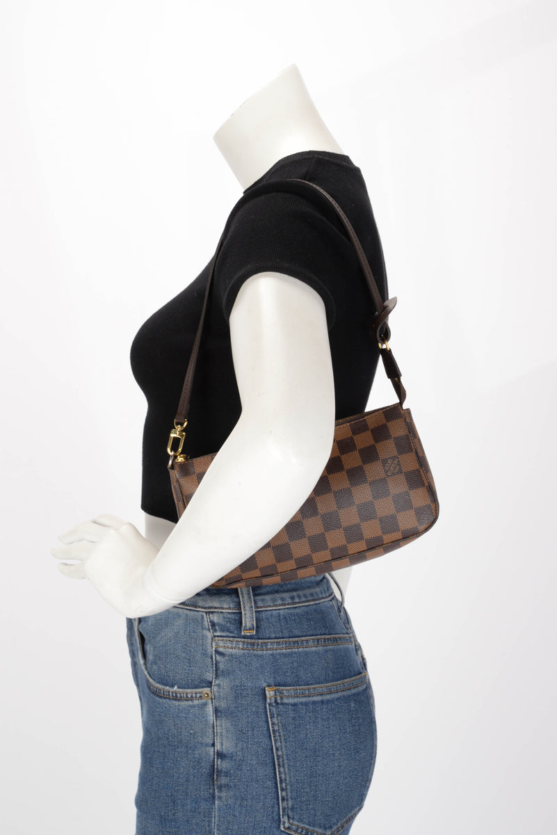 Louis Vuitton Damier Ebene Pochette Accessoires