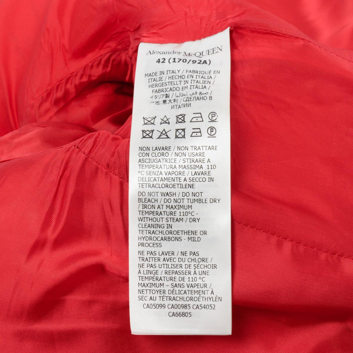 Alexander McQueen Lust Red Wool Cropped Tuxedo Jacket IT 42