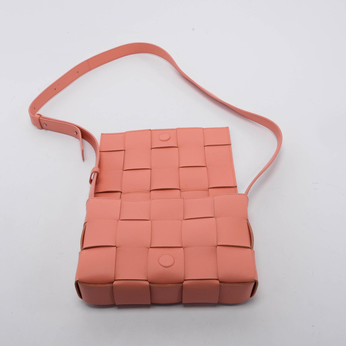 Bottega Veneta Coral Intreccio Lambskin Cassette Bag