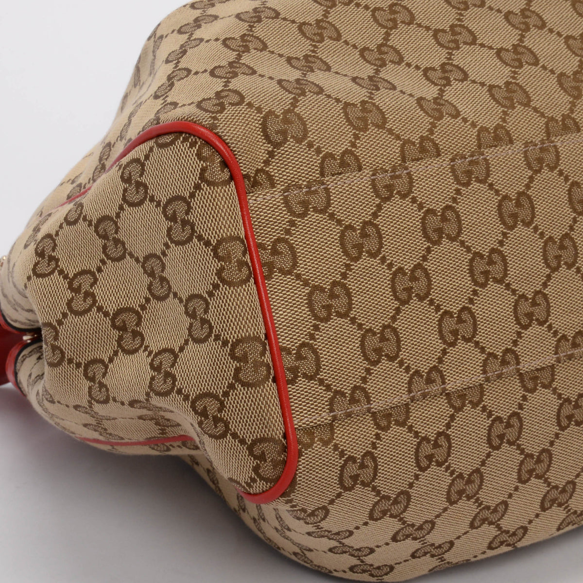 Gucci Beige & Red GG Canvas Sukey Tote
