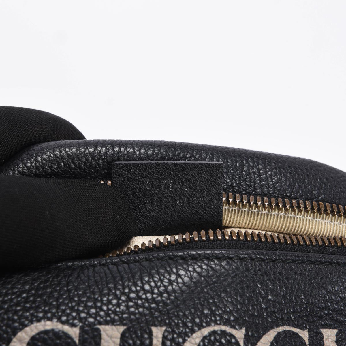 Gucci Black Grained Calfskin Logo Belt Bag