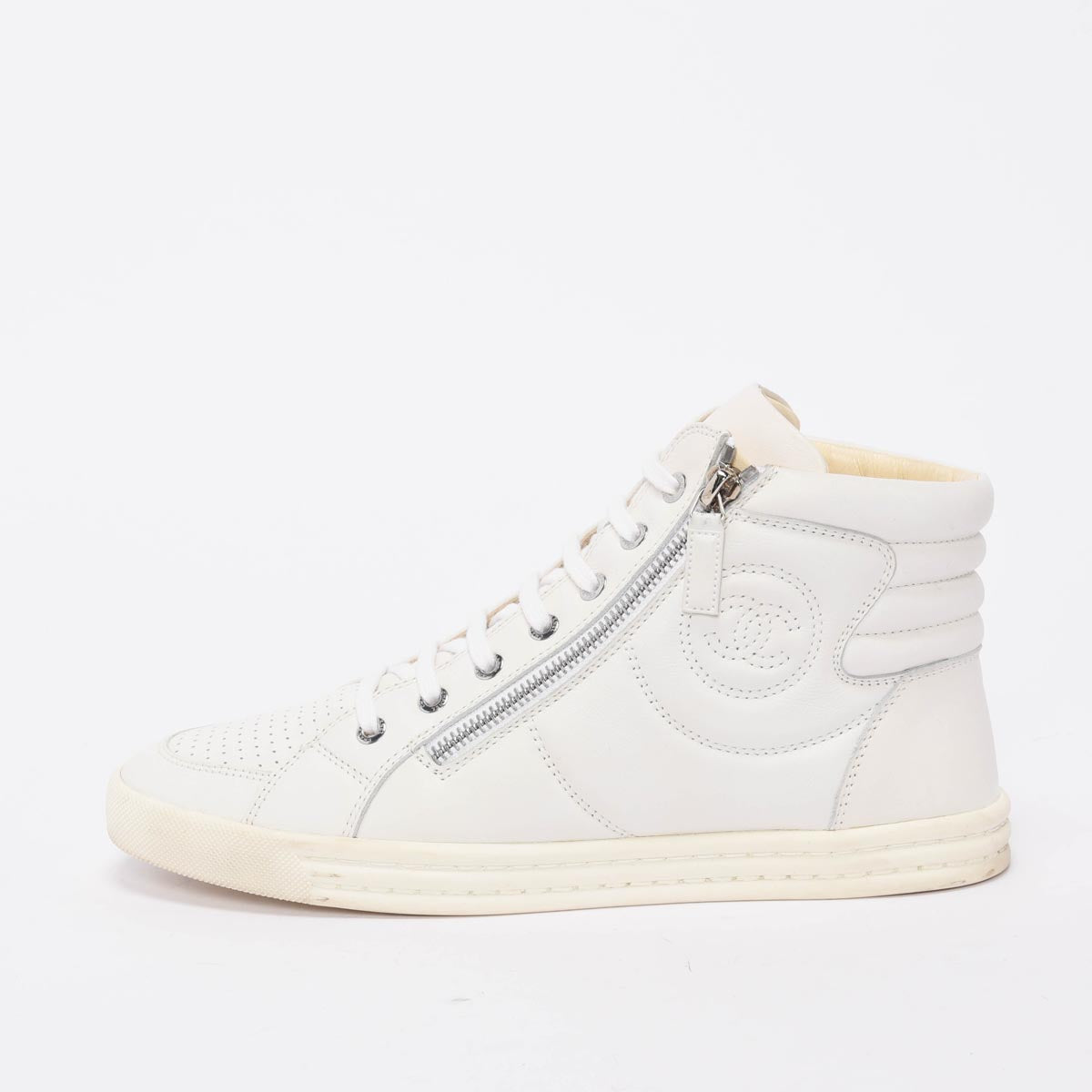 Chanel White Calfskin Side Zip High Top Sneakers 40