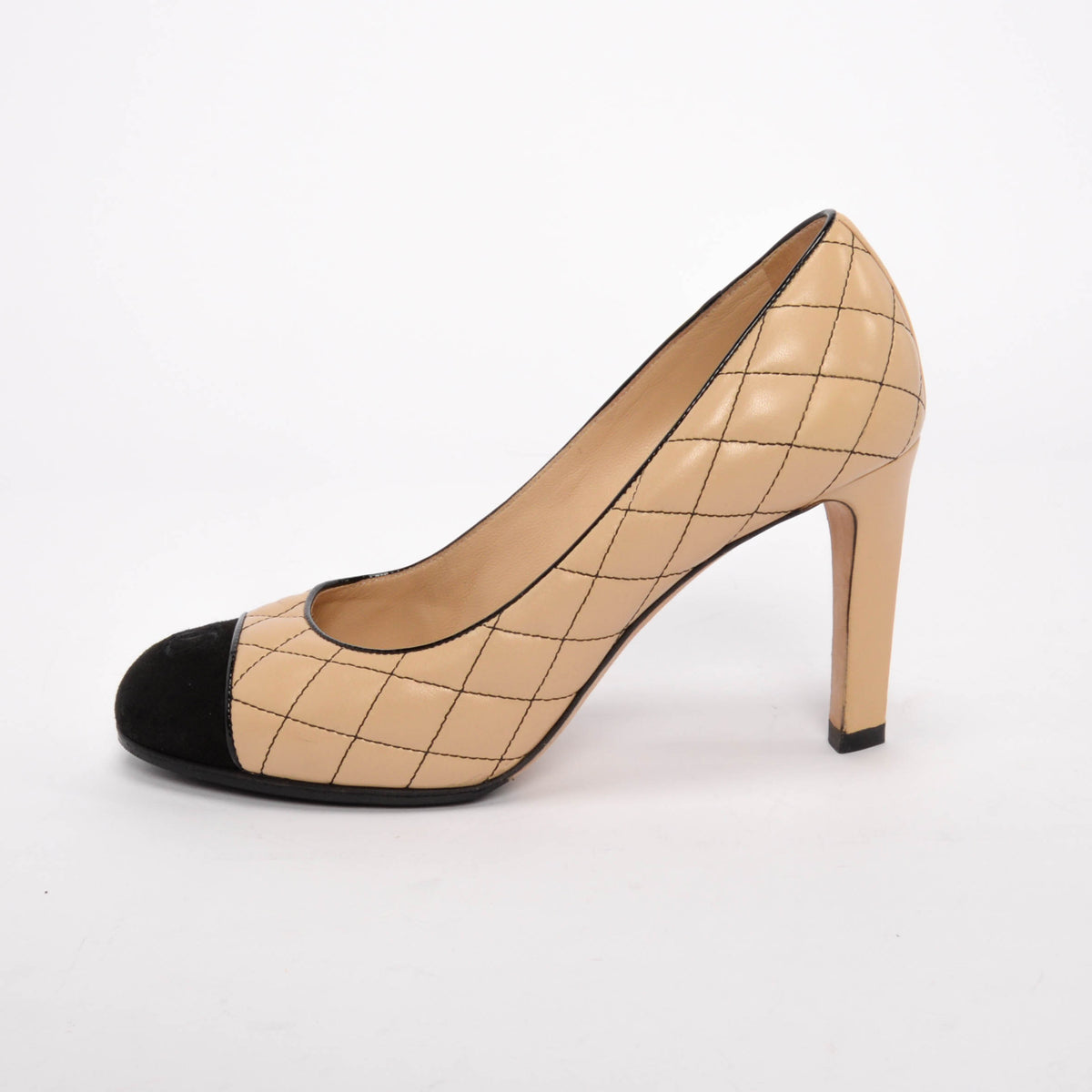 Chanel Beige & Black Quilted CC Cap Toe Pumps 39.5