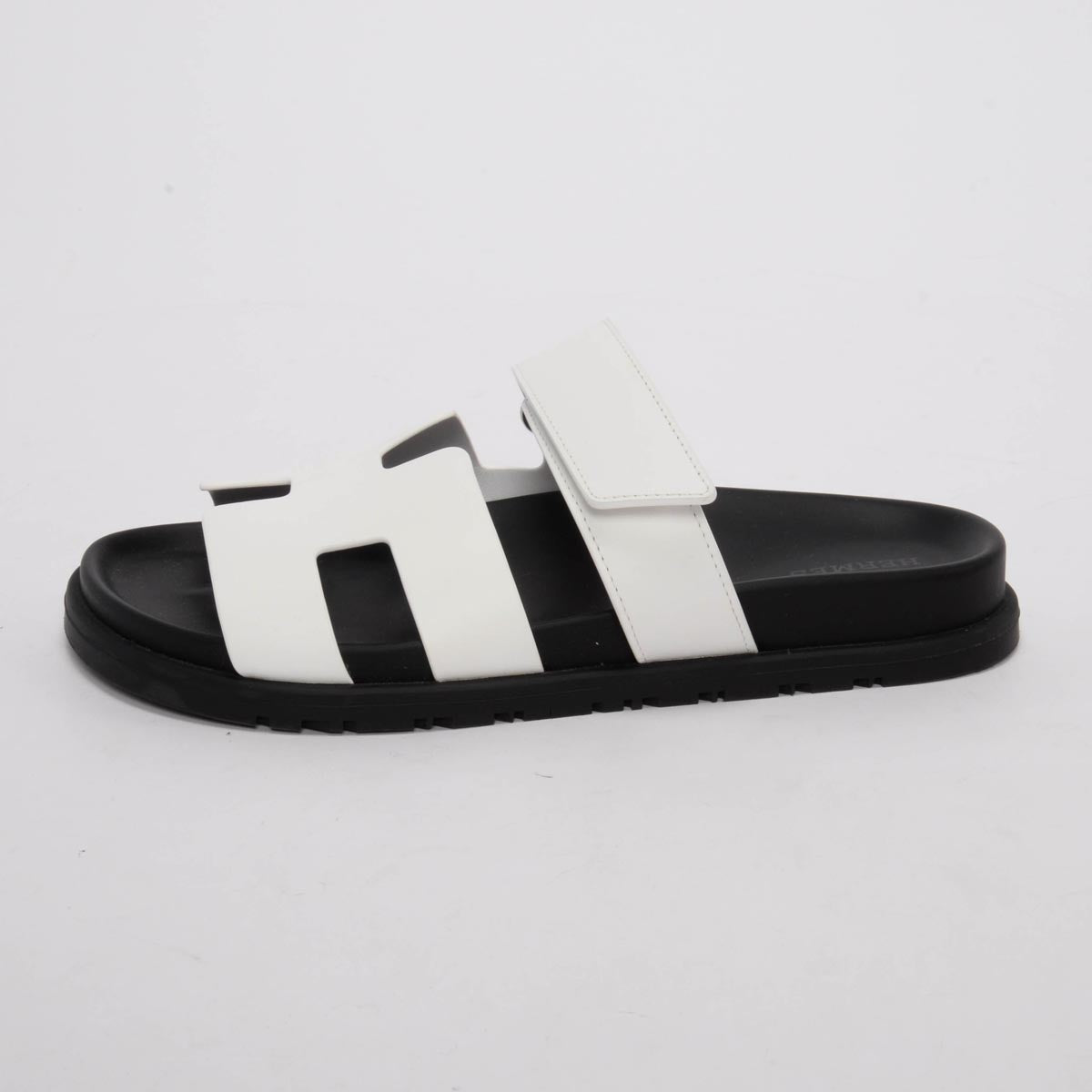 Hermes White Calfskin Chypre Sandals 37