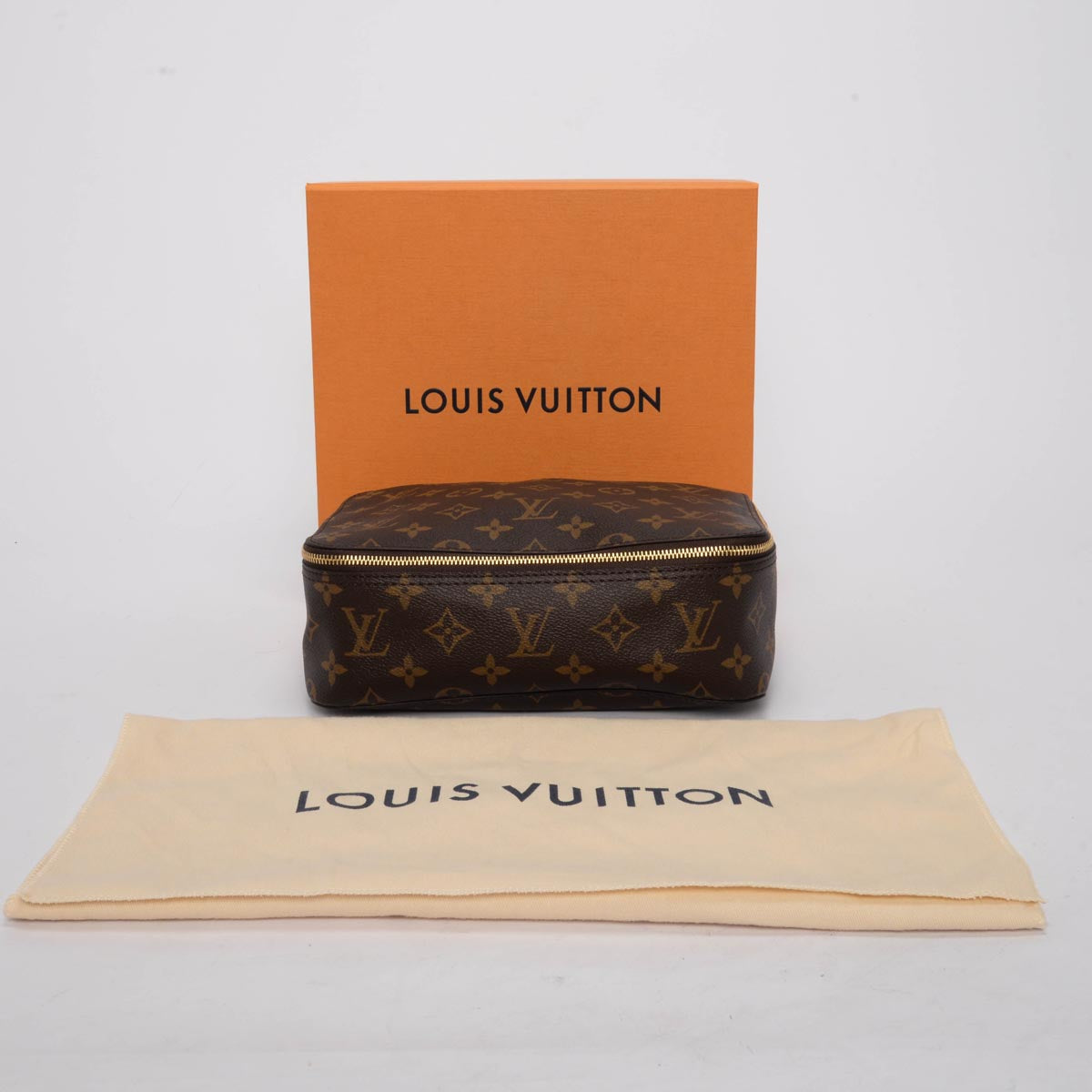 Louis Vuitton Monogram Canvas Packing Cube MM