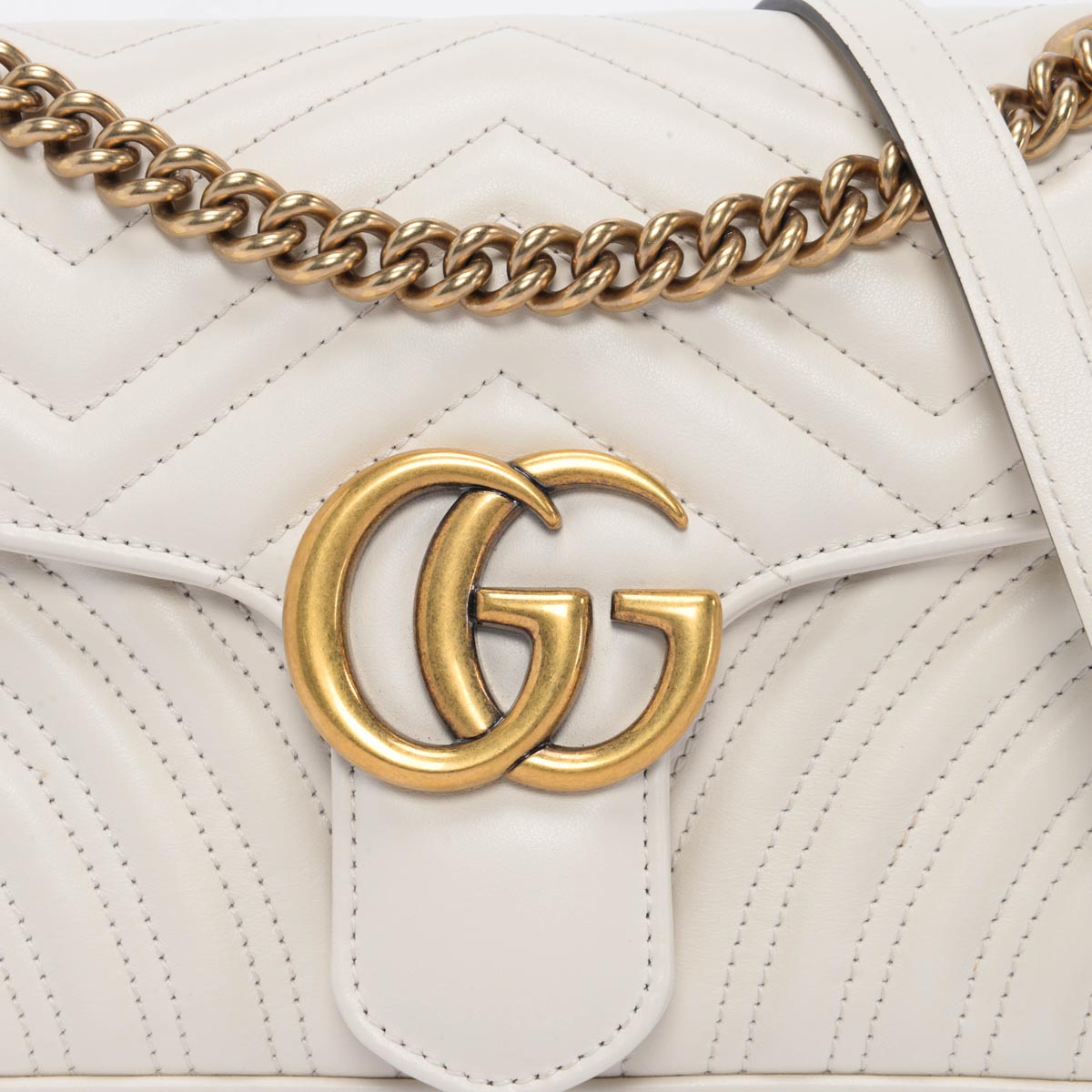 Gucci White Matelasse Small GG Marmont Shoulder Bag