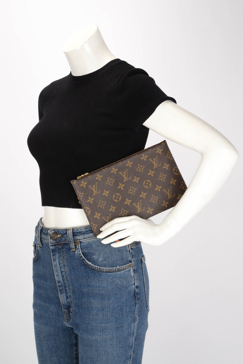 Louis Vuitton Monogram Canvas Neverfull Pouch
