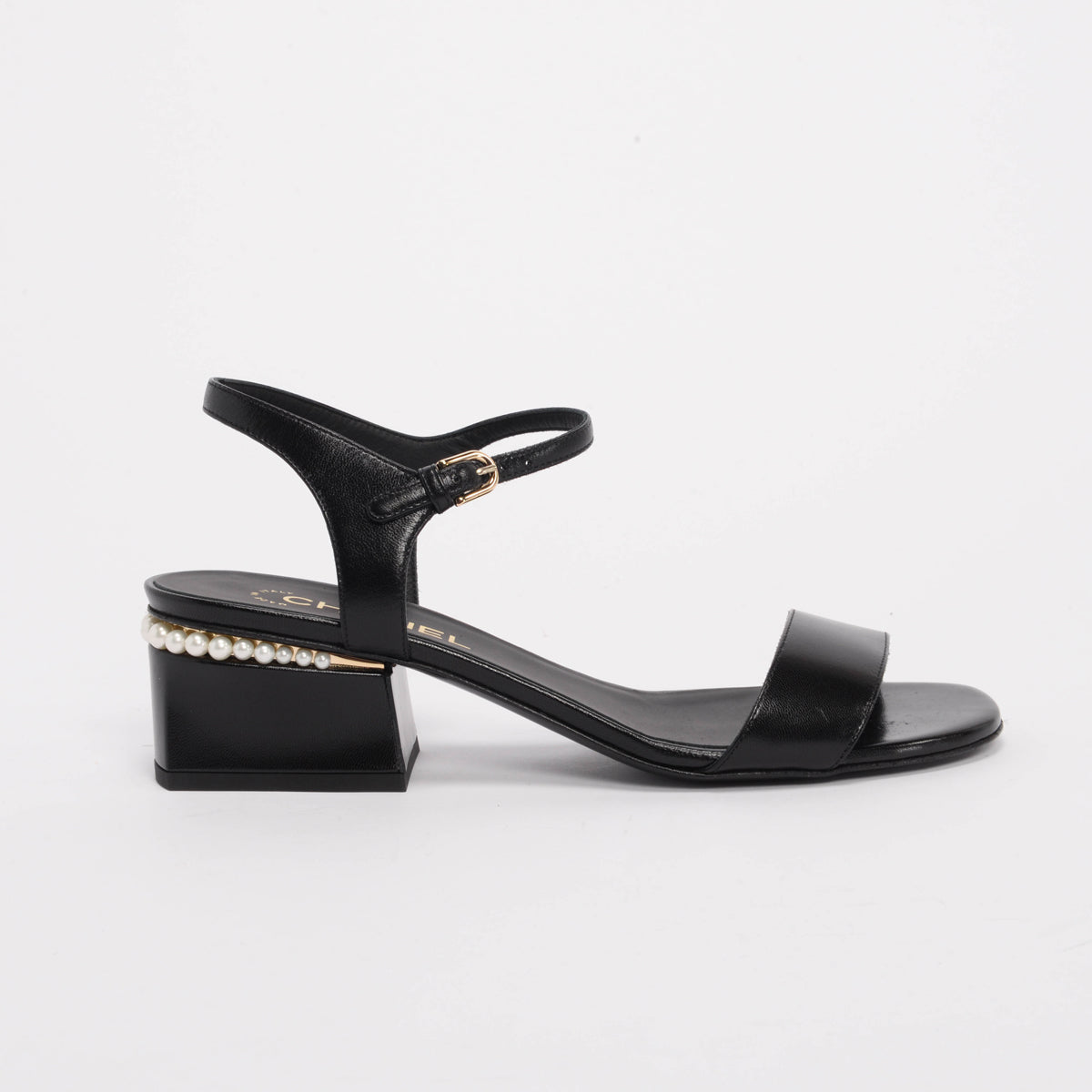 Chanel Black Lambskin Pearl Detail Sandals 40