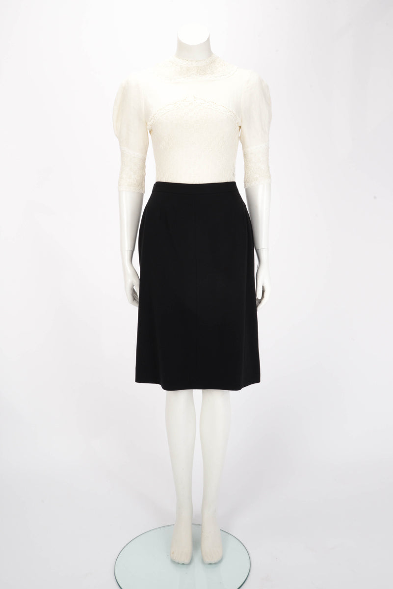 Chanel Black Fine Wool Pencil Skirt FR 44