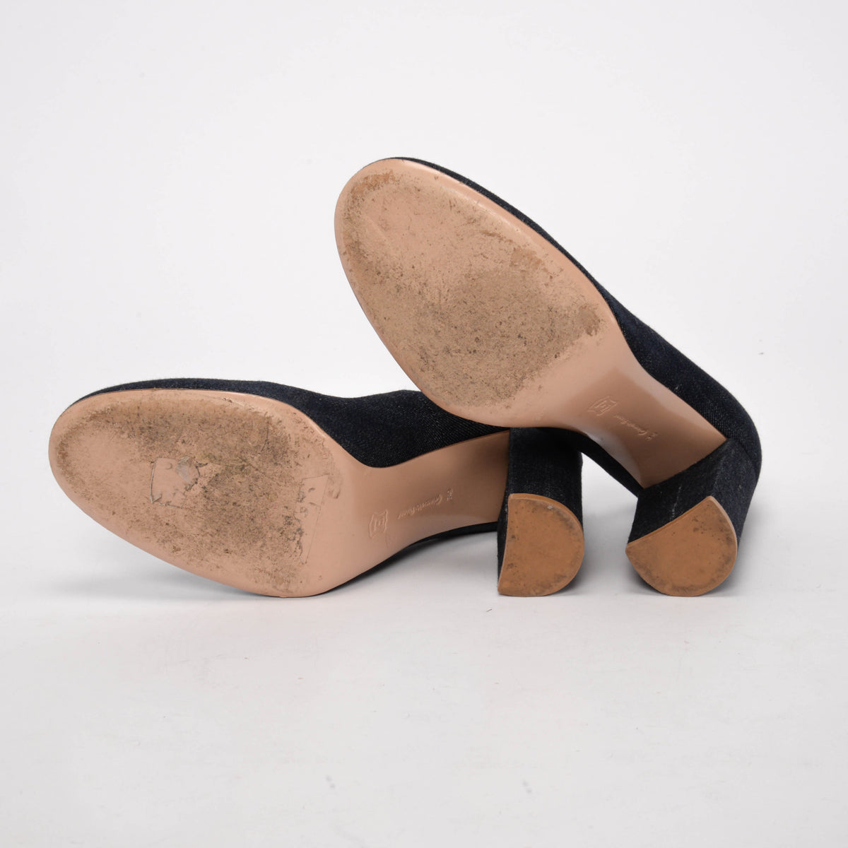Gianvito Rossi Navy Denim Round Toe Pumps 39