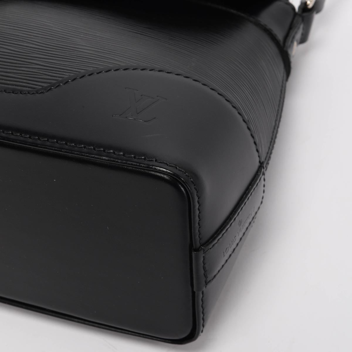 Louis Vuitton Black Epi Leather Bagatelle PM