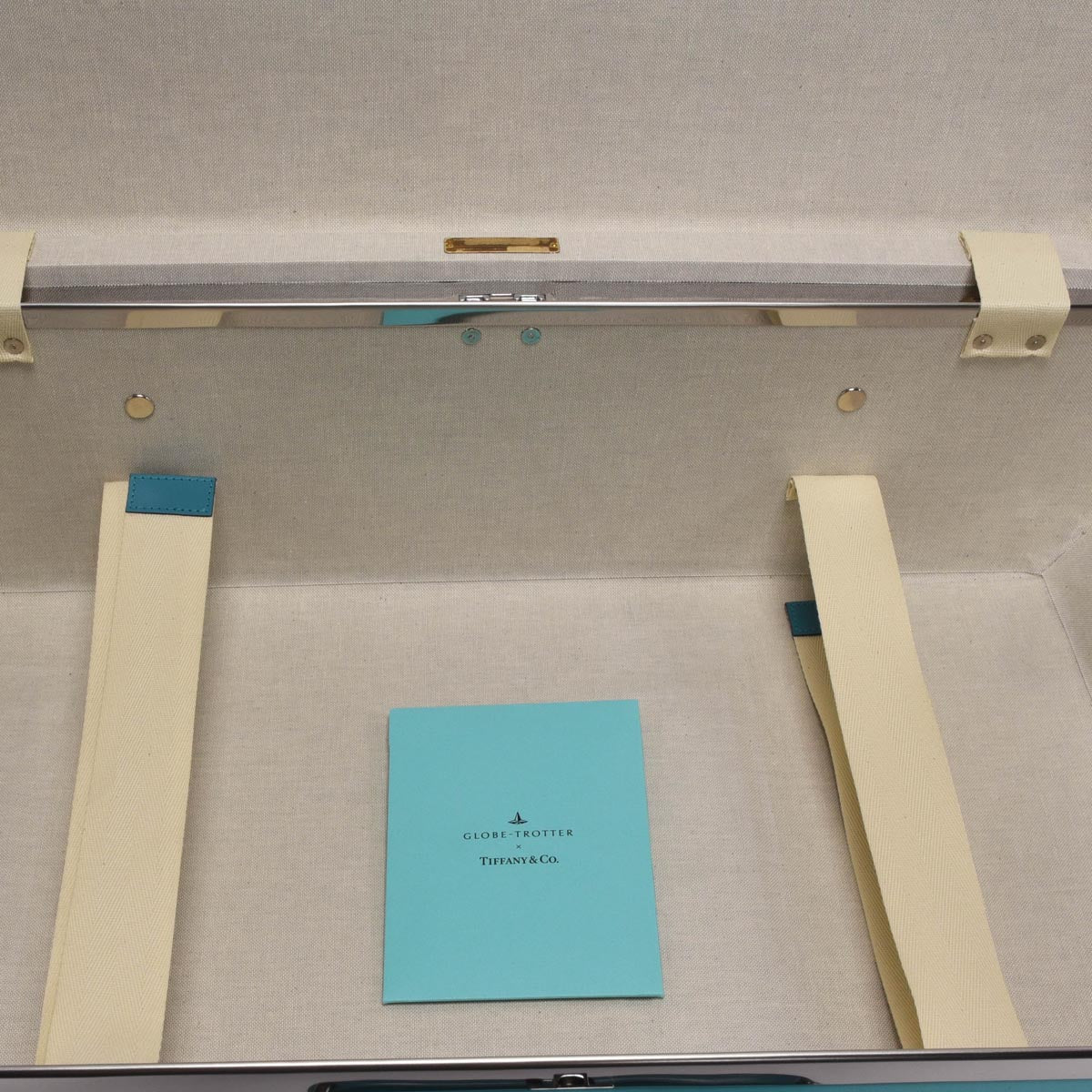 Tiffany & Co x Globe Trotter Tiffany Blue Rolling Luggage