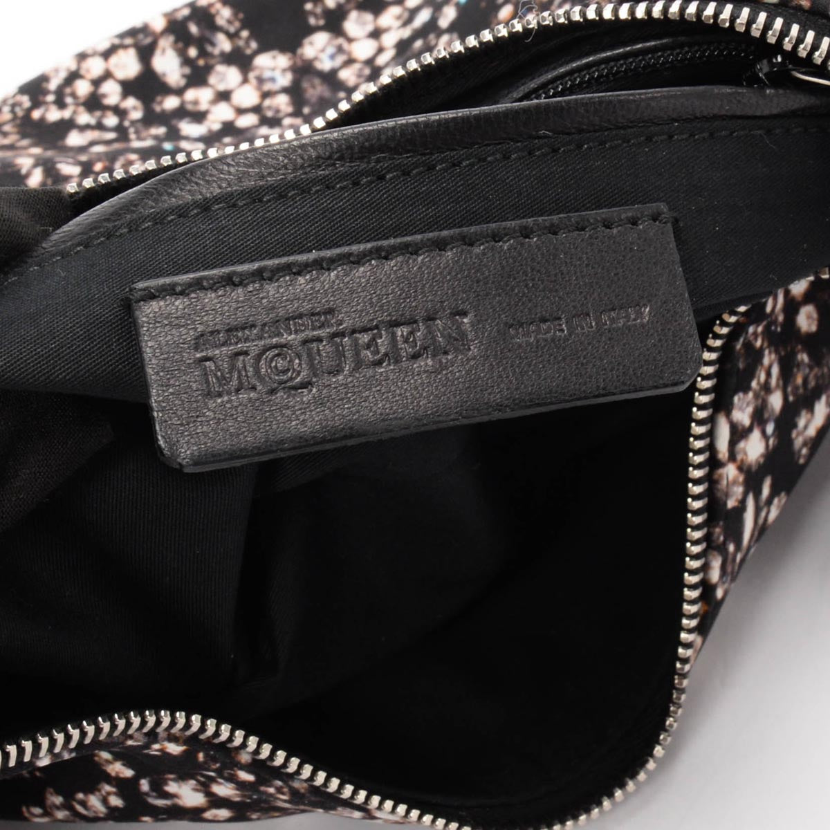 Alexander McQueen Black Satin Jewellery Print De Manta Clutch