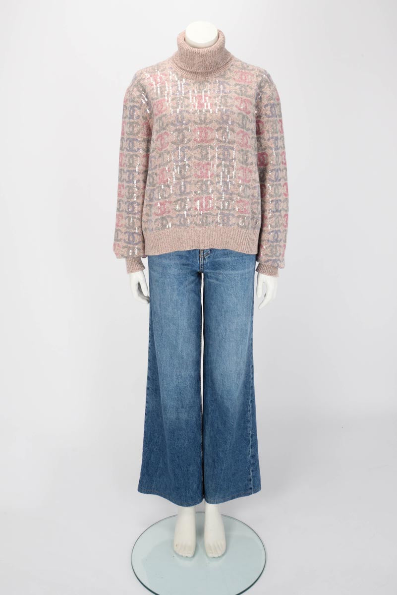 Chanel Pink Cashmere CC Sequined Turtleneck Sweater FR 50