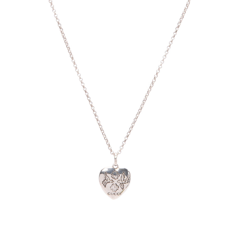 Gucci Silver Blind For Love Heart Necklace