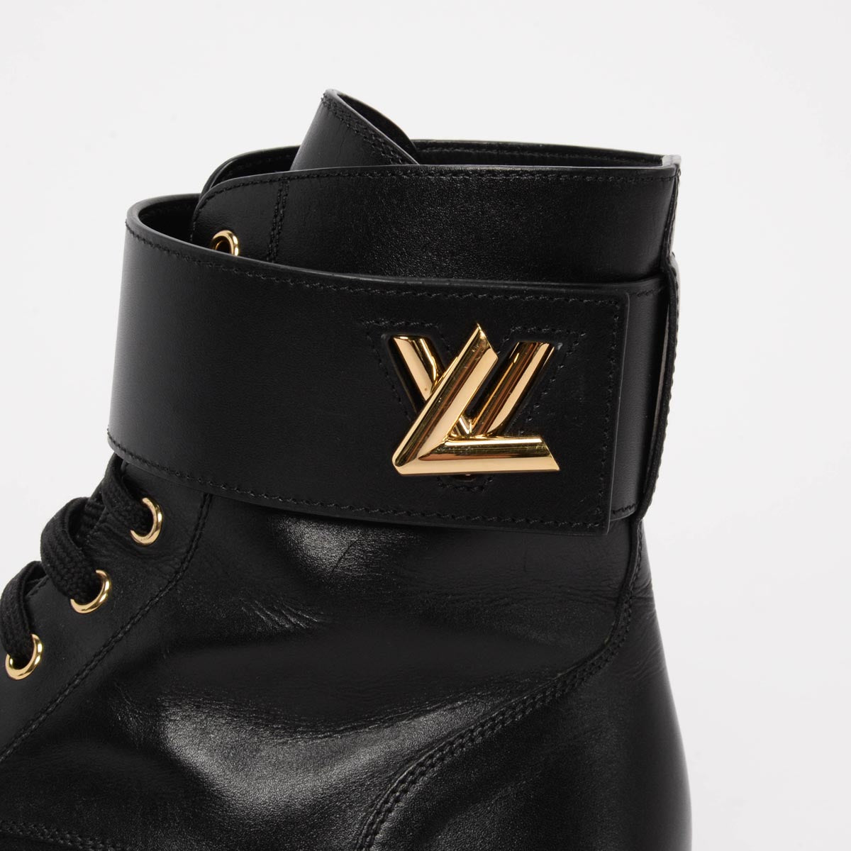 Louis Vuitton Black Calfskin Wonderland Flat Ranger Boots 38.5