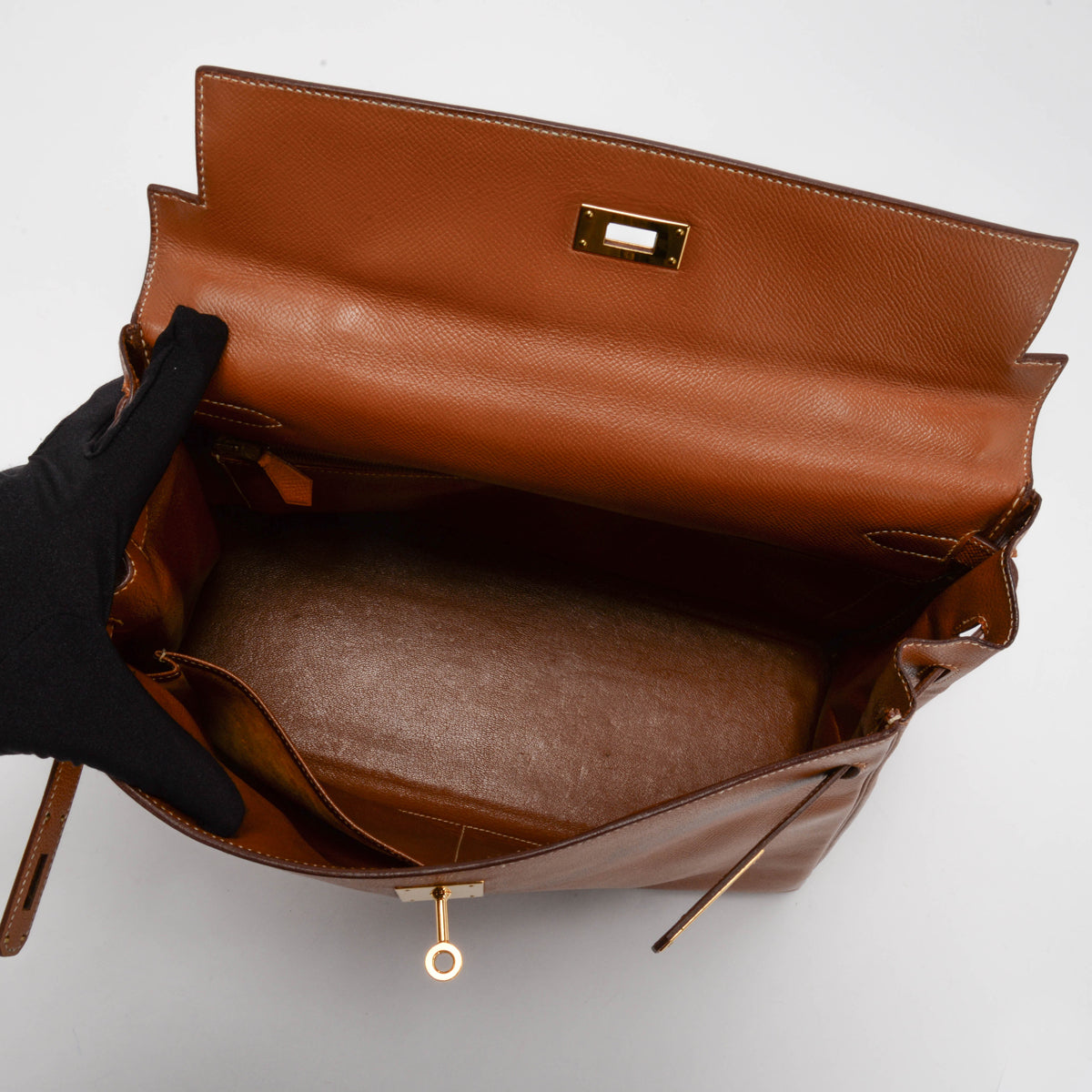 Hermes Vintage Gold Courchevel Kelly 35 GHW