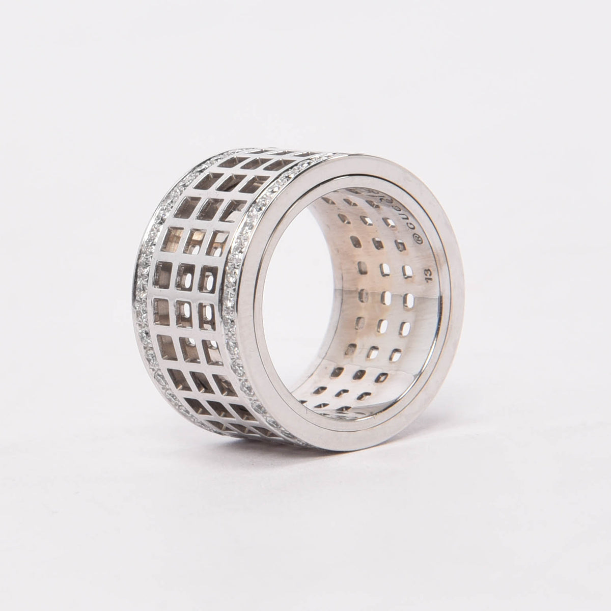 Gucci 18k White Gold & Diamond Spinning Band Ring