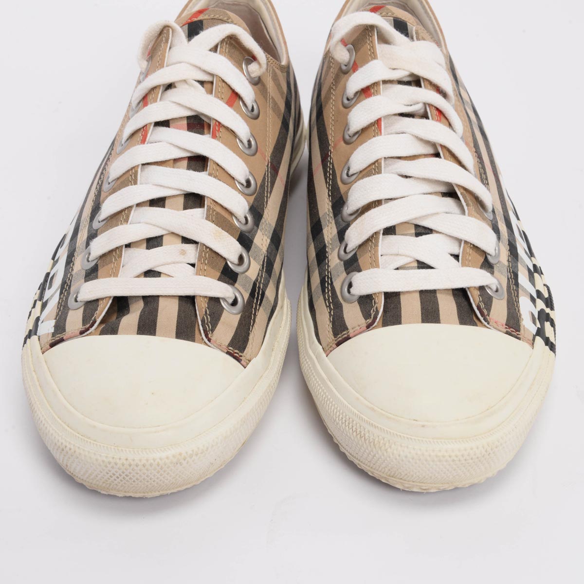 Burberry Beige Nova Check Low Top Sneakers 41