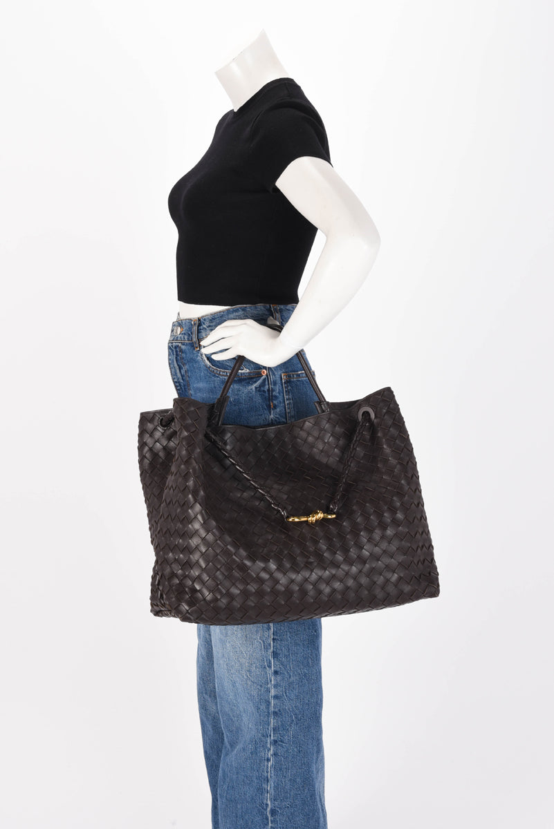 Bottega Veneta Fondant Intrecciato Large Andiamo Tote