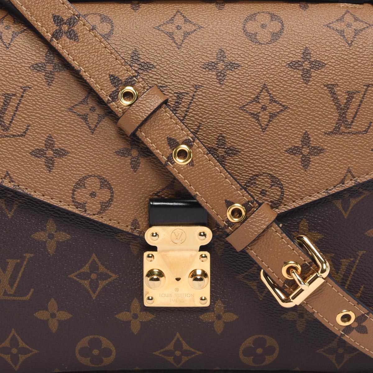 Louis Vuitton Reverse Monogram Pochette Metis