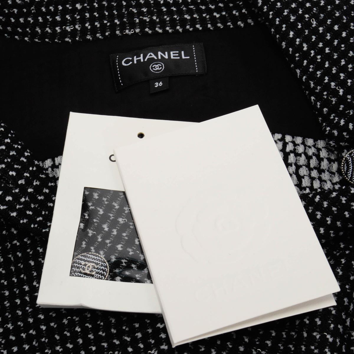 Chanel Black & White Tweed Short Sleeve Blouse FR 36