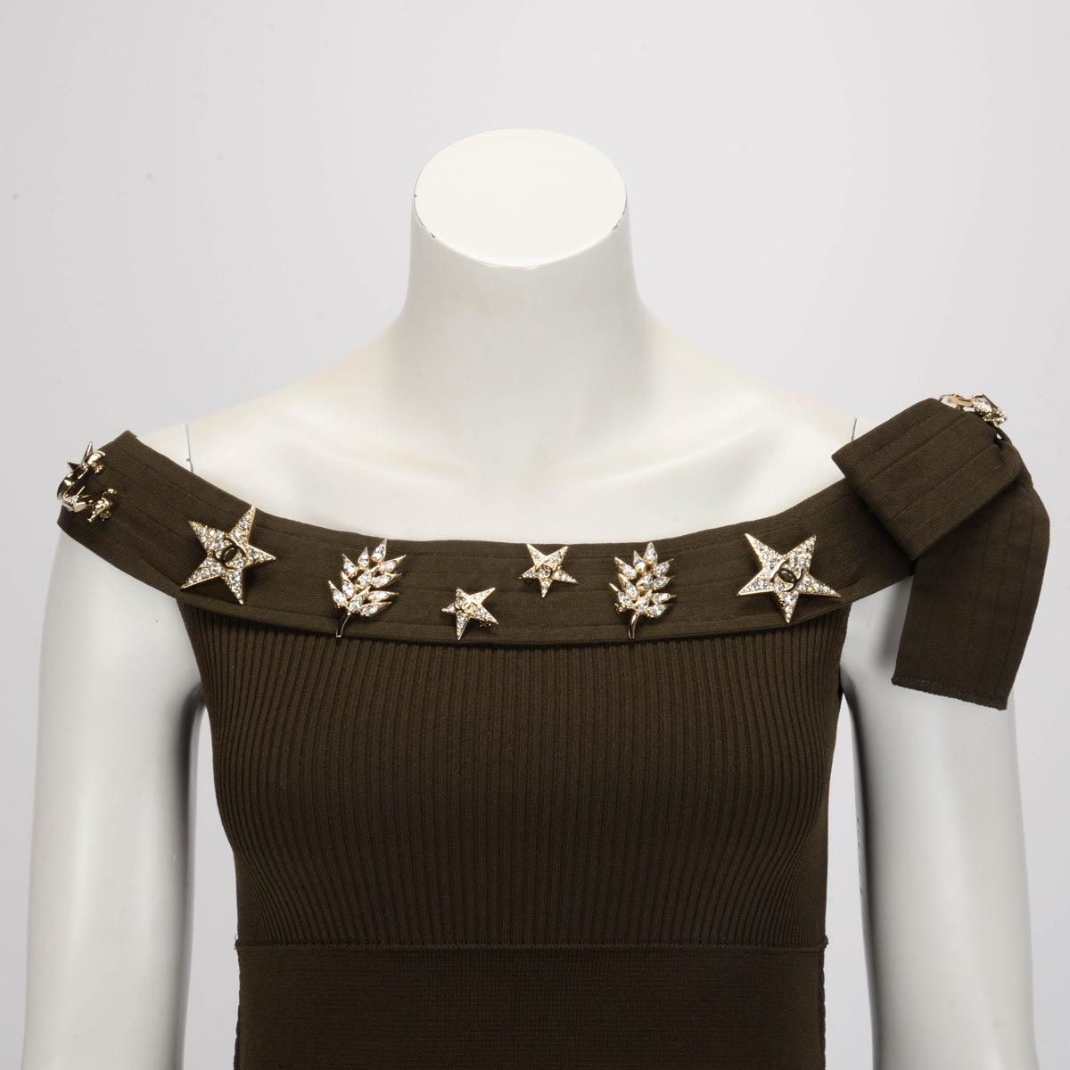 Chanel Khaki Knitted Brooches Dress FR 40