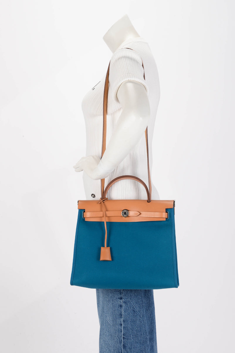 Hermes Bleu Izmir/Natural Canvas Herbag Zip 31