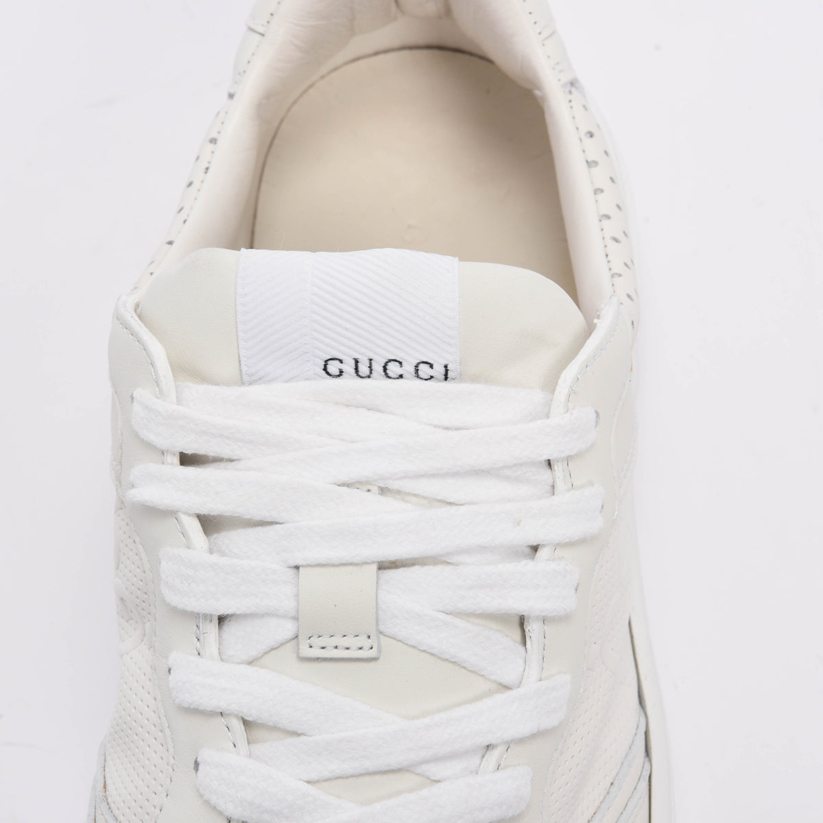Gucci White Jumbo GG Trainer Sneakers 39