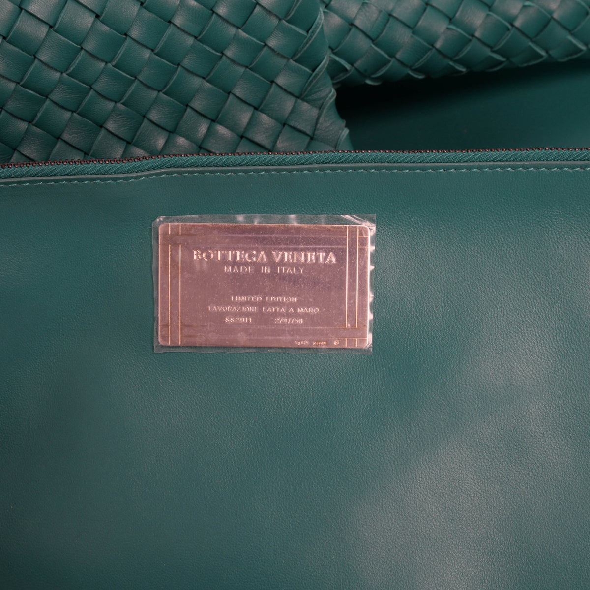 Bottega Veneta Emerald Green Intrecciato Leather Large Cabat Tote