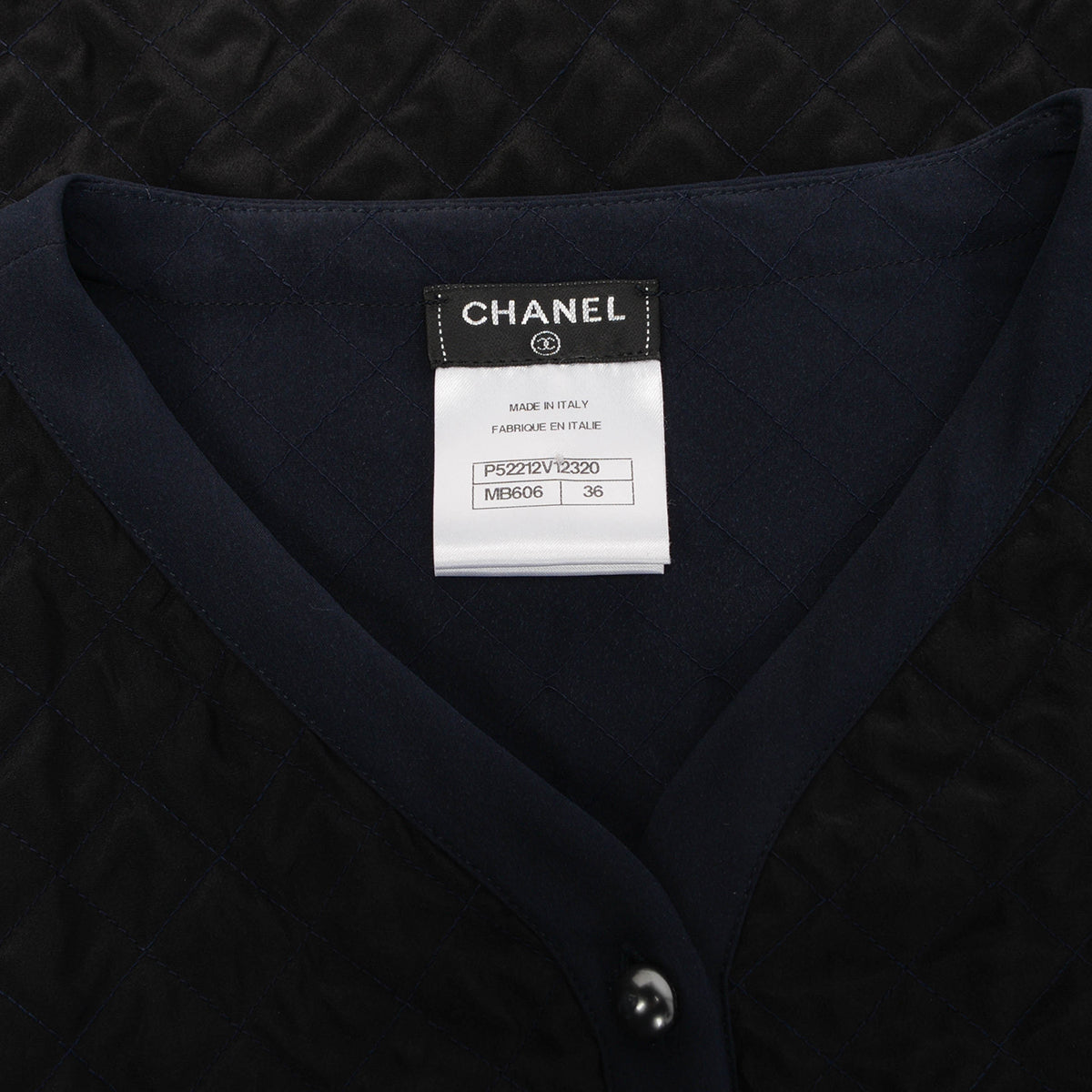 Chanel Navy & Black Quilted Silk Edge to Edge Cardigan FR 36