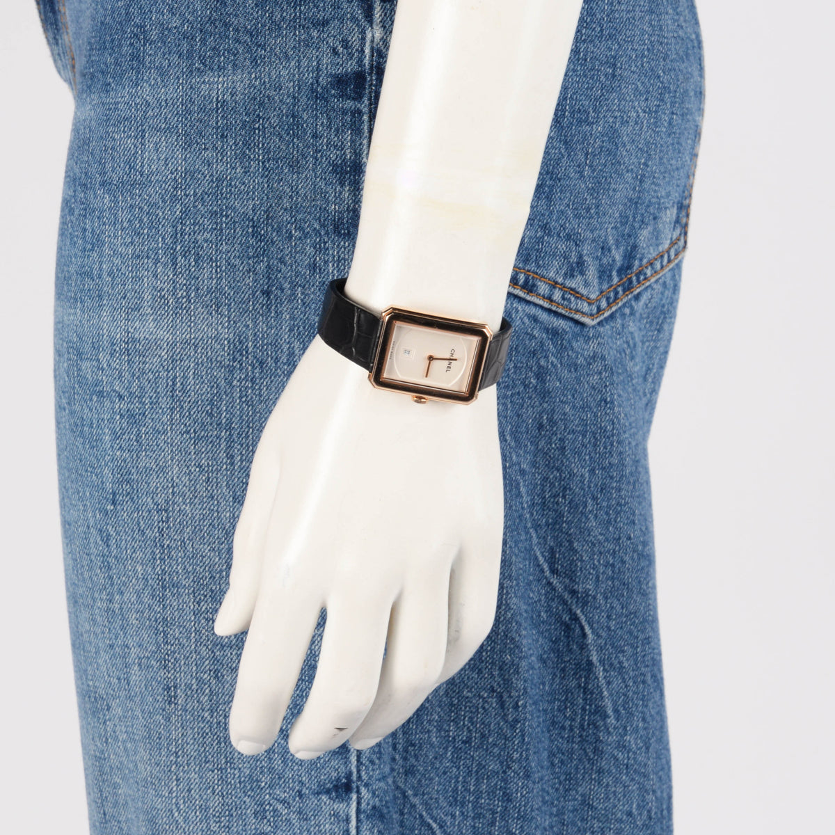 Chanel 18k Beige Gold Medium Boy.Friend Watch