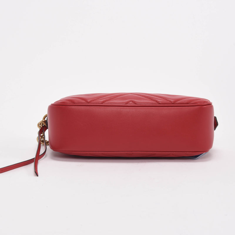 Gucci Red Matelasse GG Marmont Small Shoulder Bag - Blue Spinach