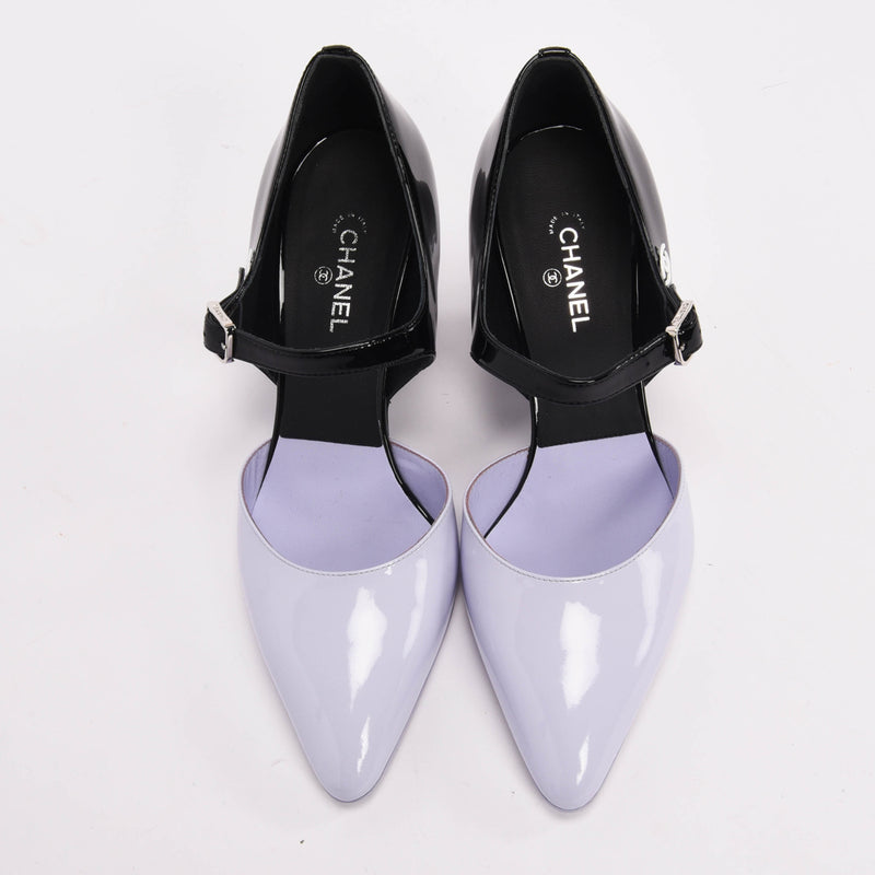 Chanel Black & Lilac Patent CC Mary Jane Pumps 38.5 - Blue Spinach