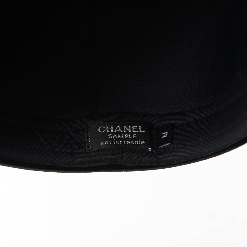 Chanel Black Velvet Riding Cap - Blue Spinach