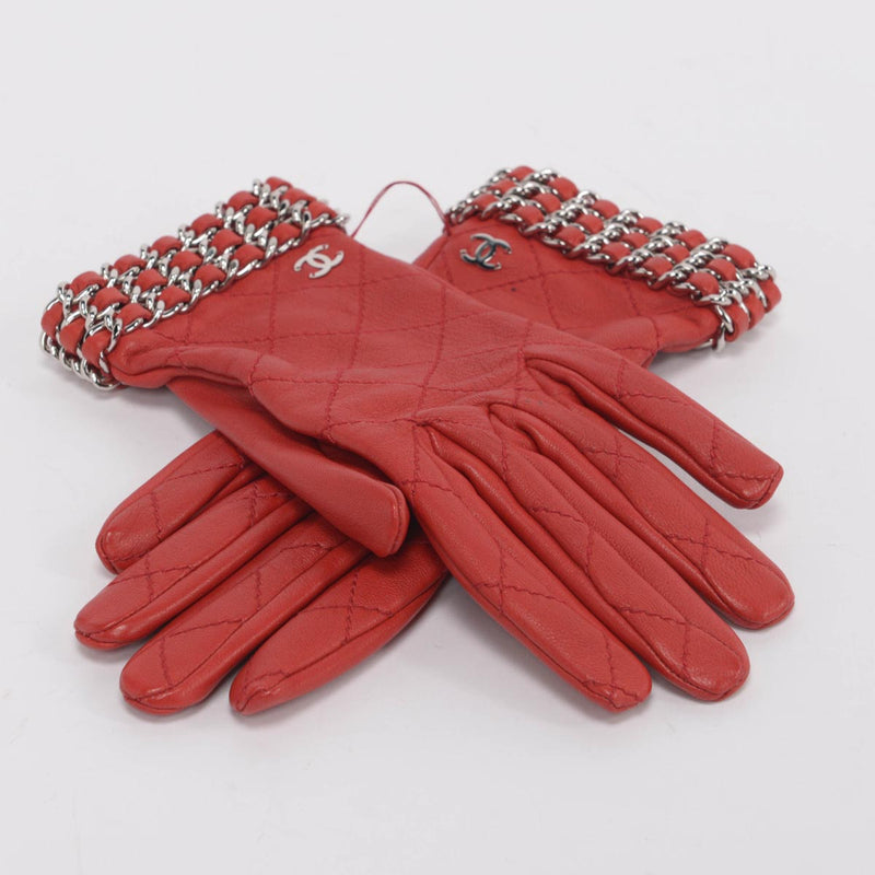 Chanel Red Quilted Lambskin CC Chain Gloves - Blue Spinach